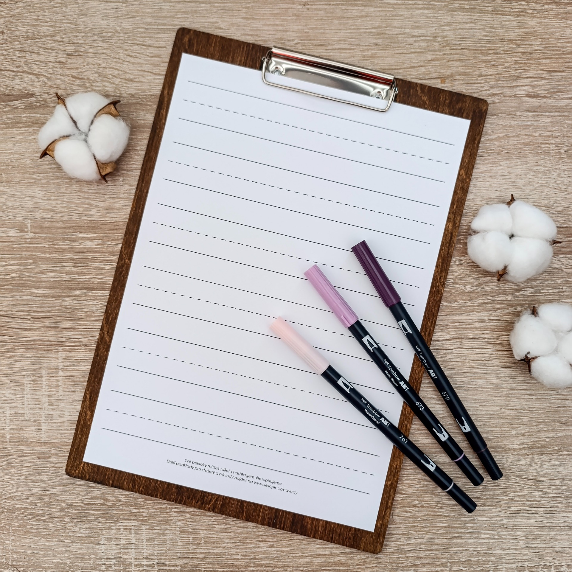 Linkovaný podklad pro kaligrafii